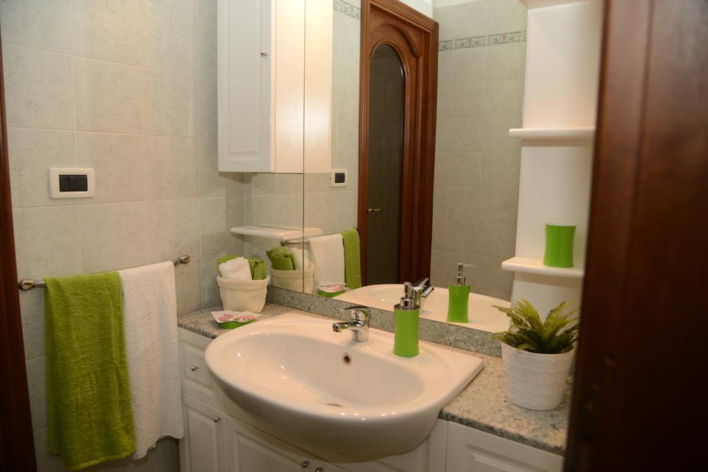 Bed and Breakfast Casa Delle Ortensie Alpignano Zimmer foto